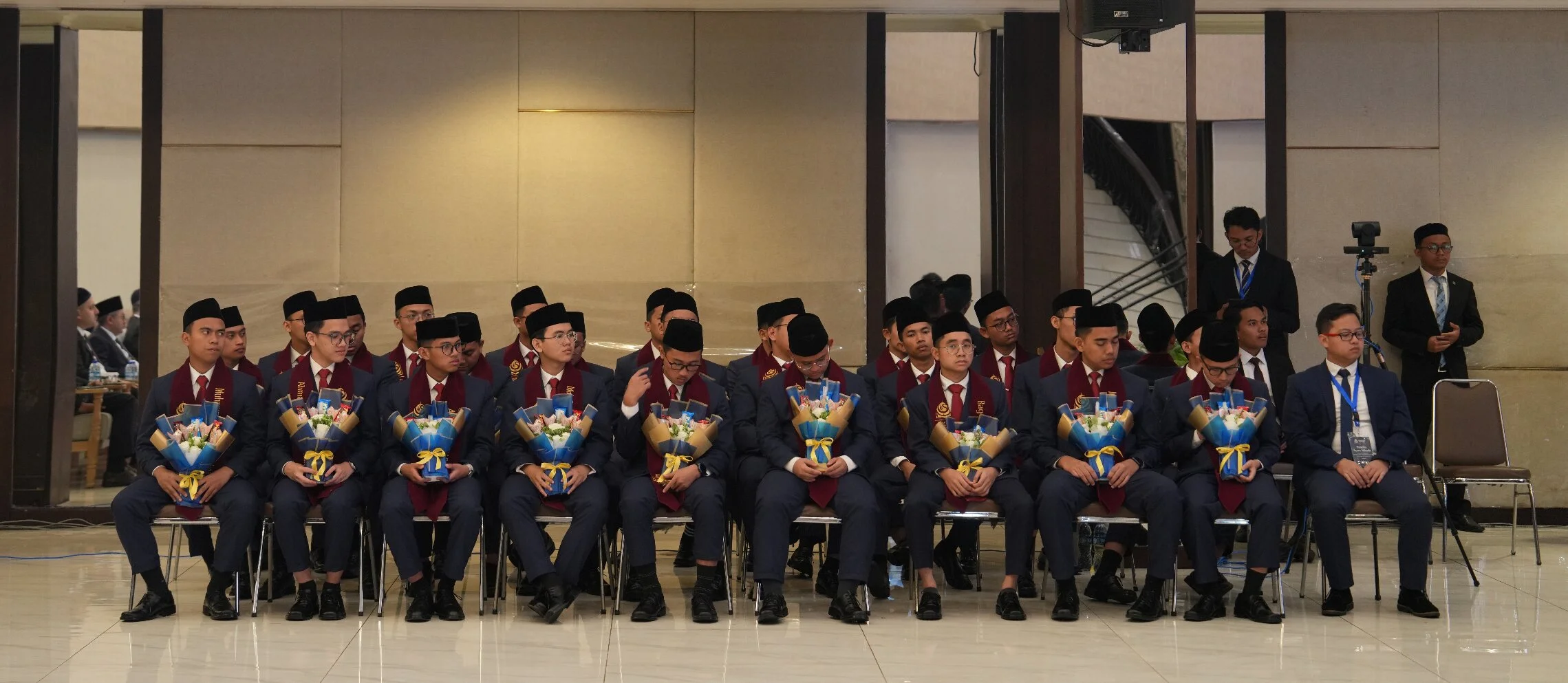Foto 9 dari album Wisuda Sponsor Tahfidz 2025